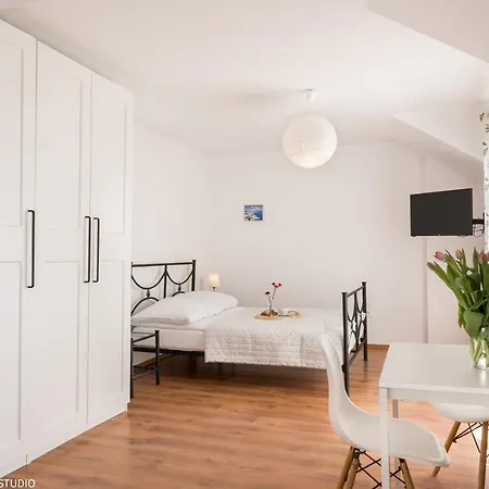 Apartament Apartament z balkonem- blisko plaży Grzybowo  Zewnętrze zdjęcie