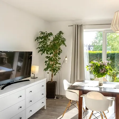 Apartament Apartament z balkonem- blisko plaży Grzybowo  Zewnętrze zdjęcie